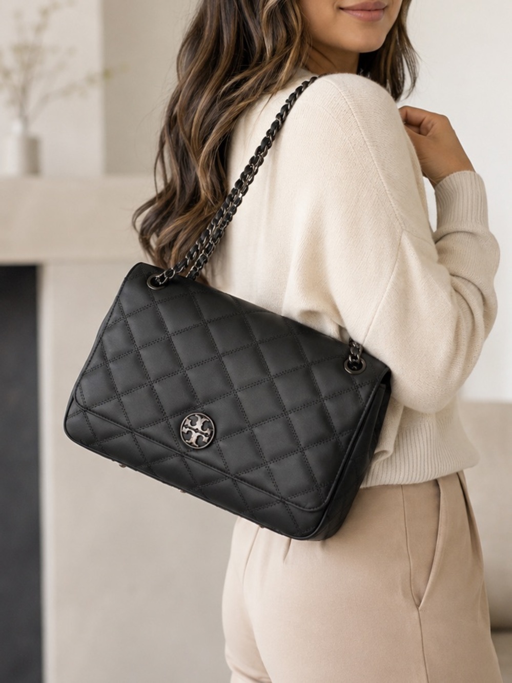 Tory Burch Willa MatteShoulder Bag L Quilt Leather Convertible Chain straps